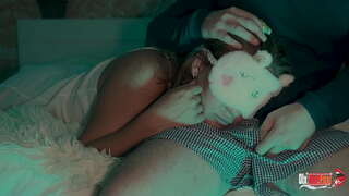 ���ಾನು ಏಳುವ ಮತ್ತು ನನ್ನ ಹಂತ-ತಾಯಿ ತನ್ನ ಚಿಕ್ಕನಿದ್ರೆ ಮತ್ತು ತನ್ನ ಬಾಯಿಯಲ್ಲಿ ಕಮ್! 4k