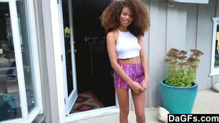 Dagfs - Jonge Ebony Babe Krijgt Haar Kans Om Te Neuken, Wild